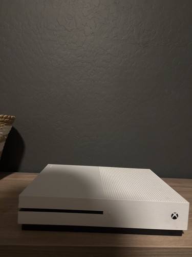 Xbox with games - 1,